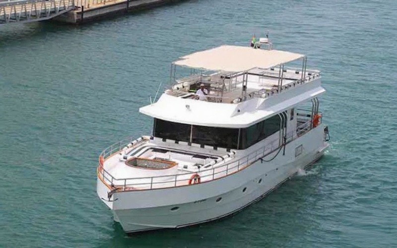 Open-air upper deck on Pluto Yacht – yacht rental in Dubai | Mala Yachts