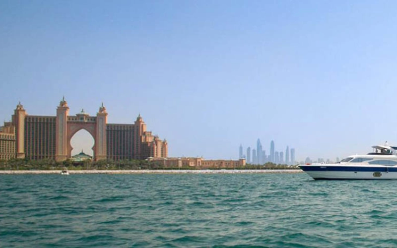 Sleek side view of 82ft Vasco De Gama Yacht – Mala Yachts yacht rental in Dubai