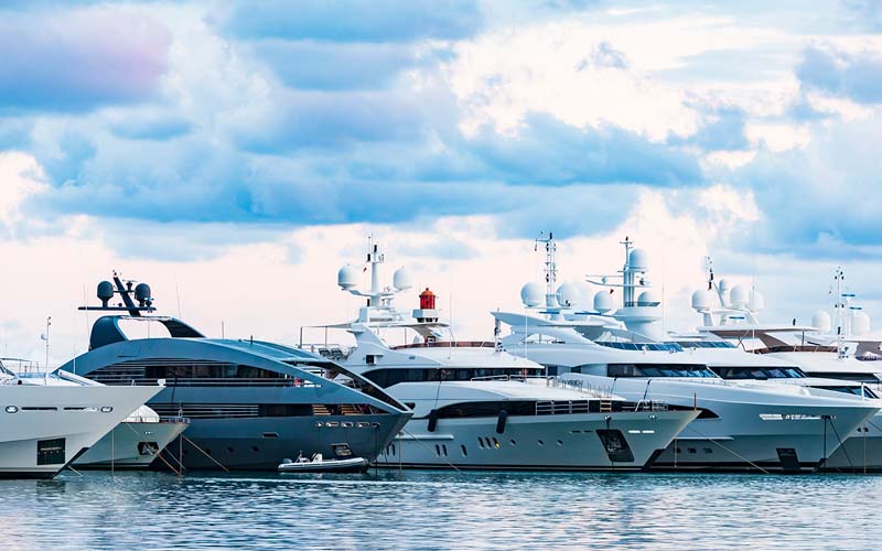 Sardinia yacht charter