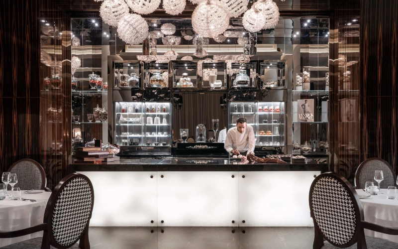 STAY by Yannick Alléno