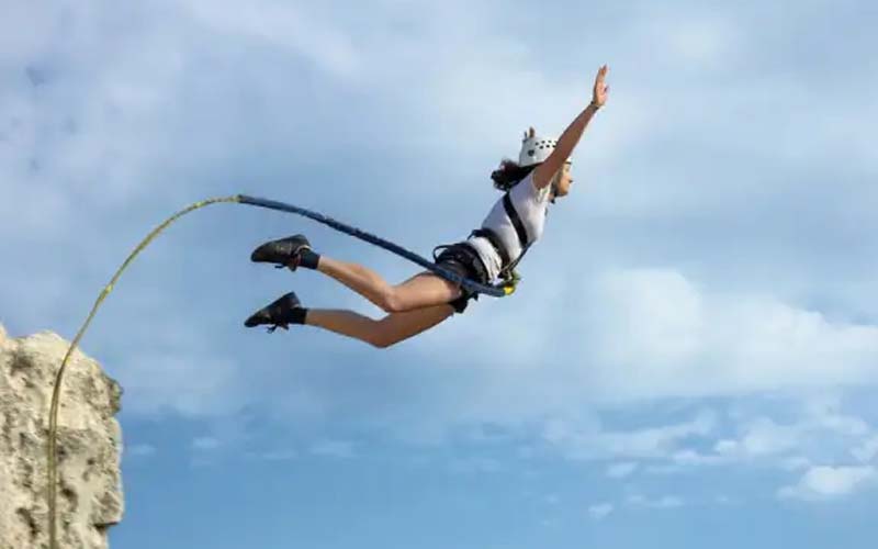 Bungee Jumping