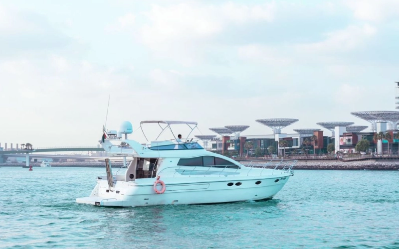 Rear exterior of 36ft yacht with open seating area and swim platform