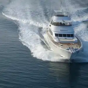 How yacht rental Dubai deals enhance your Dubai Marina experience.