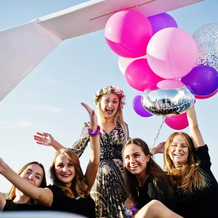 What Makes Birthday Party Packages Ideal for Yacht Rental Events