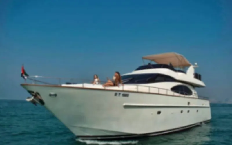 Azimut 81ft