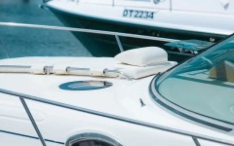 Exterior view of 38ft yacht cruising in Dubai – yacht rental in Dubai by Mala Yachts