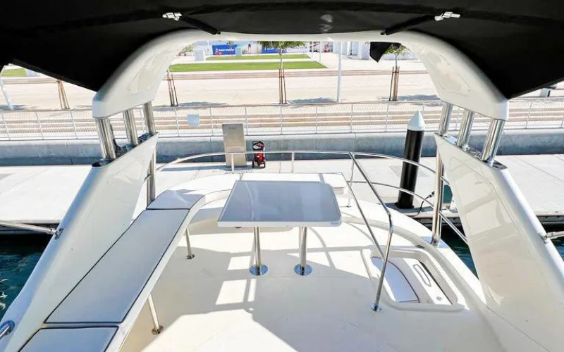 Fairline 45 Feet Yacht cruising with outdoor seating – yacht rental Dubai by Mala Yachts