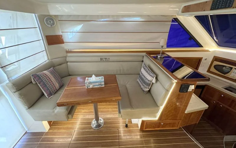 Well-equipped galley in the Riviera yacht ideal for on-sea dining – cook and cruise with Mala Yachts’ luxury yacht rental in Dubai.