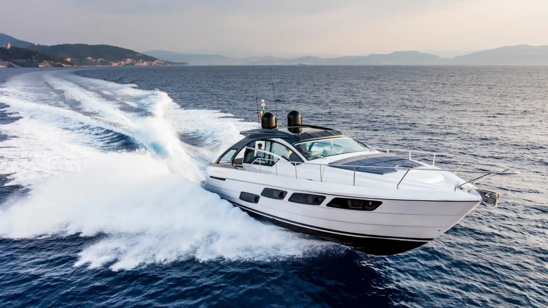 Yacht Featured Image