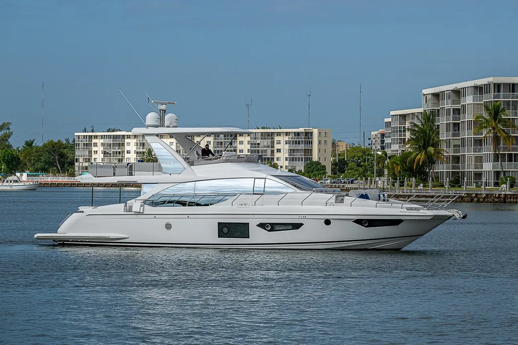 Yacht Featured Image